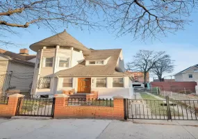 4810 Osgood Street, New York, NY, 4 Bedrooms Bedrooms, 6 Rooms Rooms,2 BathroomsBathrooms,Residential,For Rent,Osgood,0,951970 4810 Osgood Street, New York, NY, 4 Bedrooms Bedrooms, 6 Rooms Rooms,2 BathroomsBathrooms,Residential,For Rent,Osgood,0,951970