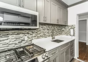 33-24 91st Street, New York, NY, 2 Bedrooms Bedrooms, 5 Rooms Rooms,1 BathroomBathrooms,Residential,For Rent,91st,0,978444 33-24 91st Street, New York, NY, 2 Bedrooms Bedrooms, 5 Rooms Rooms,1 BathroomBathrooms,Residential,For Rent,91st,0,978444