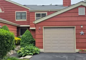 84 Branchwood Lane, Clarkstown, NY, 2 Bedrooms Bedrooms, 5 Rooms Rooms,1 BathroomBathrooms,Residential,For Rent,Branchwood,0,1004904 84 Branchwood Lane, Clarkstown, NY, 2 Bedrooms Bedrooms, 5 Rooms Rooms,1 BathroomBathrooms,Residential,For Rent,Branchwood,0,1004904
