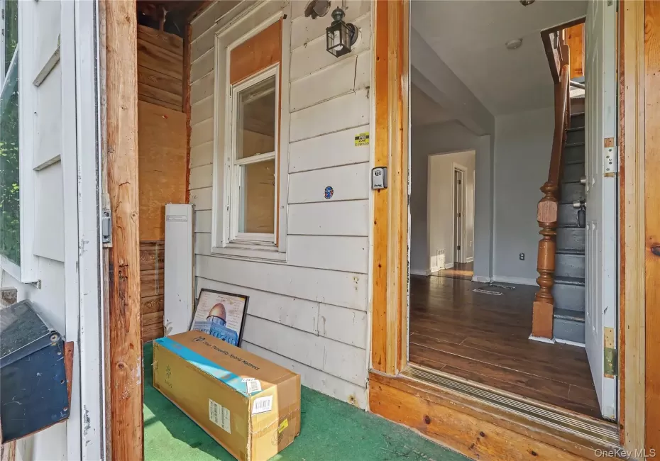 39 Spruce Street, Poughkeepsie, NY, 4 Bedrooms Bedrooms, 9 Rooms Rooms,2 BathroomsBathrooms,Residential,For Rent,Spruce,0,1022653 39 Spruce Street, Poughkeepsie, NY, 4 Bedrooms Bedrooms, 9 Rooms Rooms,2 BathroomsBathrooms,Residential,For Rent,Spruce,0,1022653
