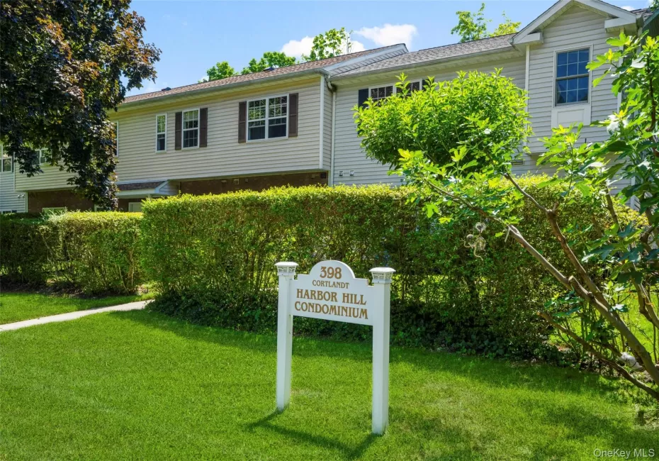 398 Cortlandt Avenue, Mamaroneck, NY, 2 Bedrooms Bedrooms, 5 Rooms Rooms,2 BathroomsBathrooms,Residential,For Rent,Cortlandt,0,1009552 398 Cortlandt Avenue, Mamaroneck, NY, 2 Bedrooms Bedrooms, 5 Rooms Rooms,2 BathroomsBathrooms,Residential,For Rent,Cortlandt,0,1009552