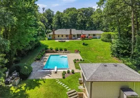 15 Tiber Road, Oyster Bay, NY, 5 Bedrooms Bedrooms, 9 Rooms Rooms,3 BathroomsBathrooms,Residential,For Rent,Tiber,0,1022670 15 Tiber Road, Oyster Bay, NY, 5 Bedrooms Bedrooms, 9 Rooms Rooms,3 BathroomsBathrooms,Residential,For Rent,Tiber,0,1022670