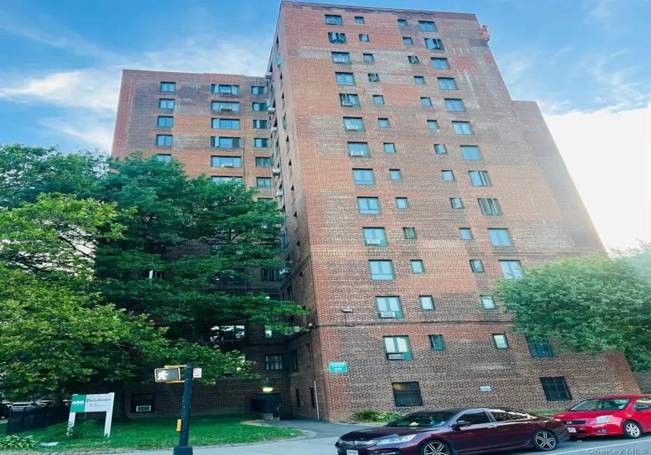 2059 Mcgraw Avenue 10C, New York, NY, 1 Bedroom Bedrooms, 4 Rooms Rooms,1 BathroomBathrooms,Residential,For Rent,10C,0,1021906 2059 Mcgraw Avenue 10C, New York, NY, 1 Bedroom Bedrooms, 4 Rooms Rooms,1 BathroomBathrooms,Residential,For Rent,10C,0,1021906