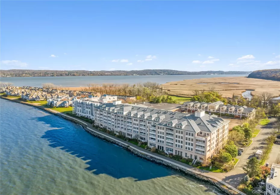 Paradise Harbor Condominium on the Hudson River. Paradise Harbor Condominium on the Hudson River.