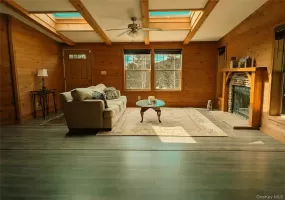 91 White Roe Lake Road, Rockland, NY, 3 Bedrooms Bedrooms, 7 Rooms Rooms,2 BathroomsBathrooms,Residential Lease,For Rent,White Roe Lake,0,1022792 91 White Roe Lake Road, Rockland, NY, 3 Bedrooms Bedrooms, 7 Rooms Rooms,2 BathroomsBathrooms,Residential Lease,For Rent,White Roe Lake,0,1022792