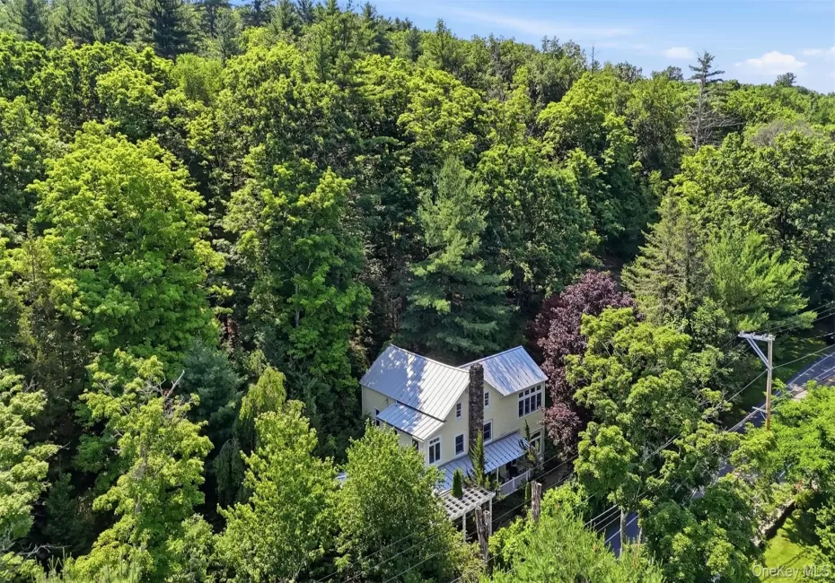 457 Krumville Road, Olive, NY, 3 Bedrooms Bedrooms, 12 Rooms Rooms,2 BathroomsBathrooms,Residential,For Rent,Krumville,0,1023005 457 Krumville Road, Olive, NY, 3 Bedrooms Bedrooms, 12 Rooms Rooms,2 BathroomsBathrooms,Residential,For Rent,Krumville,0,1023005