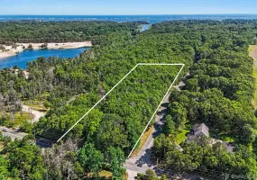 131 Old Country Road, Southampton, NY, ,Land,For Rent,Old Country,0,1020676 131 Old Country Road, Southampton, NY, ,Land,For Rent,Old Country,0,1020676