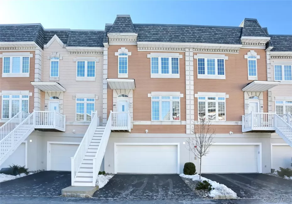 80 Alexander Court, Clarkstown, NY, 3 Bedrooms Bedrooms, 8 Rooms Rooms,3 BathroomsBathrooms,Residential Lease,For Rent,Alexander,0,1020270 80 Alexander Court, Clarkstown, NY, 3 Bedrooms Bedrooms, 8 Rooms Rooms,3 BathroomsBathrooms,Residential Lease,For Rent,Alexander,0,1020270