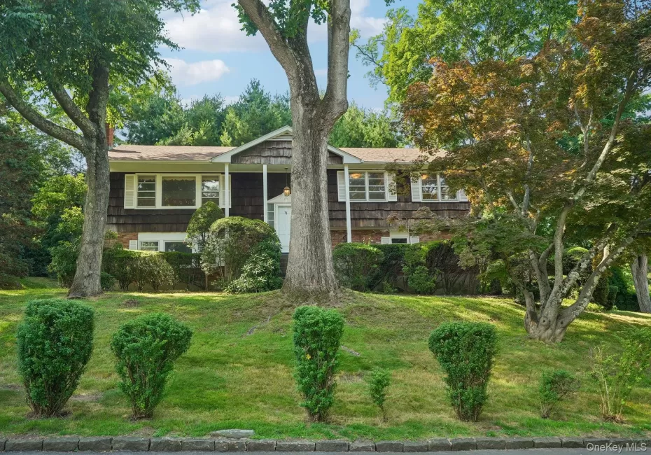 234 Duxbury Road, Harrison, NY, 4 Bedrooms Bedrooms, 11 Rooms Rooms,2 BathroomsBathrooms,Residential,For Rent,Duxbury,0,1022430 234 Duxbury Road, Harrison, NY, 4 Bedrooms Bedrooms, 11 Rooms Rooms,2 BathroomsBathrooms,Residential,For Rent,Duxbury,0,1022430