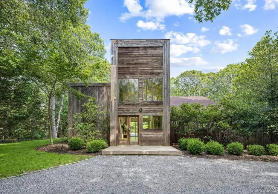 26 Woodland Way, Southampton, NY, 4 Bedrooms Bedrooms, 8 Rooms Rooms,3 BathroomsBathrooms,Residential Lease,For Rent,Woodland,0,1023115 26 Woodland Way, Southampton, NY, 4 Bedrooms Bedrooms, 8 Rooms Rooms,3 BathroomsBathrooms,Residential Lease,For Rent,Woodland,0,1023115