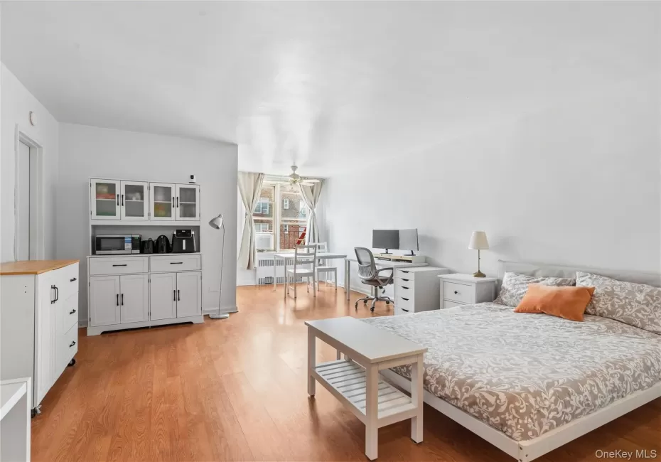 67-25 Clyde Street, New York, NY, 2 Rooms Rooms,1 BathroomBathrooms,Residential,For Rent,Clyde,0,1022529 67-25 Clyde Street, New York, NY, 2 Rooms Rooms,1 BathroomBathrooms,Residential,For Rent,Clyde,0,1022529