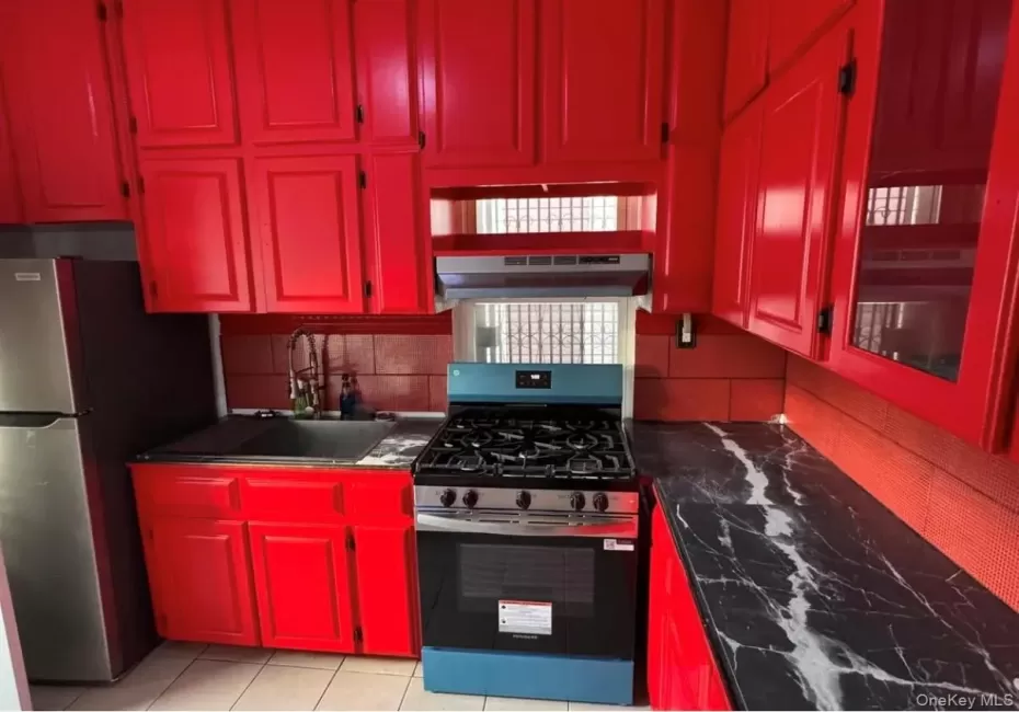 9311 Foster Avenue, New York, NY, 2 Bedrooms Bedrooms, 5 Rooms Rooms,1 BathroomBathrooms,Residential Lease,For Rent,Foster,0,1023199 9311 Foster Avenue, New York, NY, 2 Bedrooms Bedrooms, 5 Rooms Rooms,1 BathroomBathrooms,Residential Lease,For Rent,Foster,0,1023199