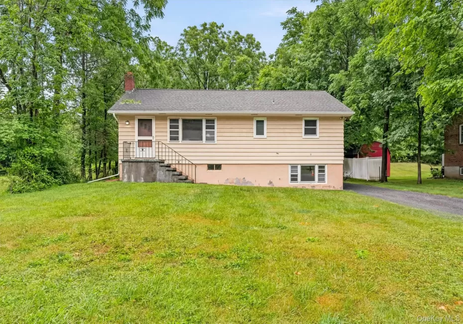 72 South Terrace, Fishkill, NY, 3 Bedrooms Bedrooms, 6 Rooms Rooms,1 BathroomBathrooms,Residential,For Rent,South,0,1023142 72 South Terrace, Fishkill, NY, 3 Bedrooms Bedrooms, 6 Rooms Rooms,1 BathroomBathrooms,Residential,For Rent,South,0,1023142