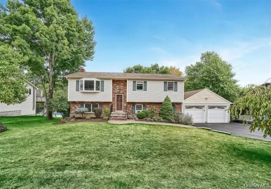153 Barnes Road, Blooming Grove, NY, 4 Bedrooms Bedrooms, 8 Rooms Rooms,2 BathroomsBathrooms,Residential,For Rent,Barnes,0,1022405 153 Barnes Road, Blooming Grove, NY, 4 Bedrooms Bedrooms, 8 Rooms Rooms,2 BathroomsBathrooms,Residential,For Rent,Barnes,0,1022405