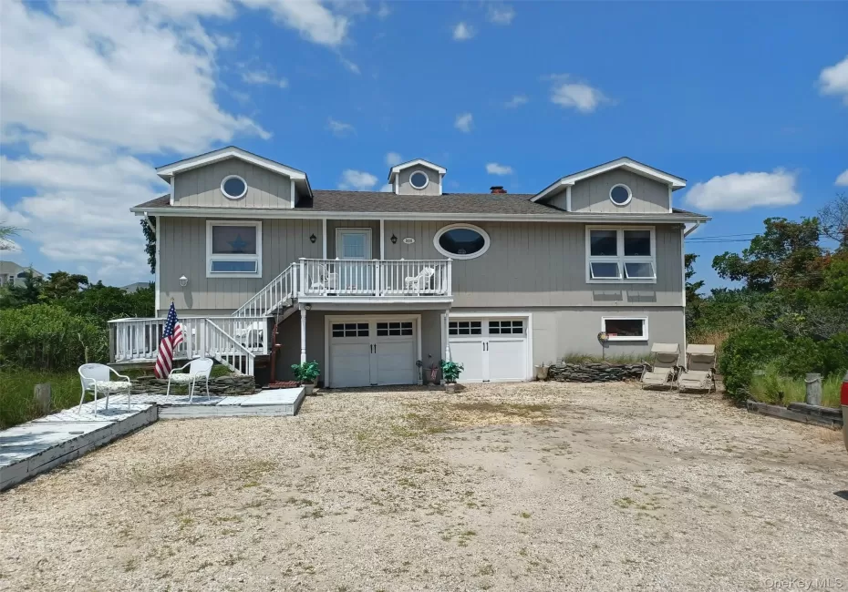 900 Dune Road, Southampton, NY, 5 Bedrooms Bedrooms, 8 Rooms Rooms,3 BathroomsBathrooms,Residential,For Rent,Dune,0,977041 900 Dune Road, Southampton, NY, 5 Bedrooms Bedrooms, 8 Rooms Rooms,3 BathroomsBathrooms,Residential,For Rent,Dune,0,977041