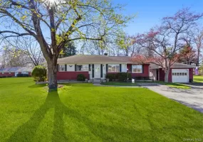 555 State Route 416, Montgomery, NY, 4 Bedrooms Bedrooms, 8 Rooms Rooms,2 BathroomsBathrooms,Residential,For Rent,State Route 416,0,984326 555 State Route 416, Montgomery, NY, 4 Bedrooms Bedrooms, 8 Rooms Rooms,2 BathroomsBathrooms,Residential,For Rent,State Route 416,0,984326