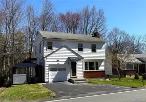 154 Old State Road, Highlands, NY, 3 Bedrooms Bedrooms, 10 Rooms Rooms,1 BathroomBathrooms,Residential,For Rent,Old State,0,980689 154 Old State Road, Highlands, NY, 3 Bedrooms Bedrooms, 10 Rooms Rooms,1 BathroomBathrooms,Residential,For Rent,Old State,0,980689