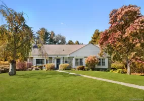 14 Earlwood Drive, Poughkeepsie, NY, 4 Bedrooms Bedrooms, 8 Rooms Rooms,3 BathroomsBathrooms,Residential Lease,For Rent,Earlwood,0,991723 14 Earlwood Drive, Poughkeepsie, NY, 4 Bedrooms Bedrooms, 8 Rooms Rooms,3 BathroomsBathrooms,Residential Lease,For Rent,Earlwood,0,991723