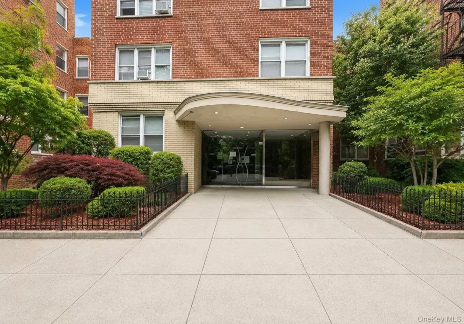 4295 Webster Avenue, New York, NY, 2 Bedrooms Bedrooms, 1 Room Rooms,1 BathroomBathrooms,Residential,For Rent,Webster,0,1008851 4295 Webster Avenue, New York, NY, 2 Bedrooms Bedrooms, 1 Room Rooms,1 BathroomBathrooms,Residential,For Rent,Webster,0,1008851