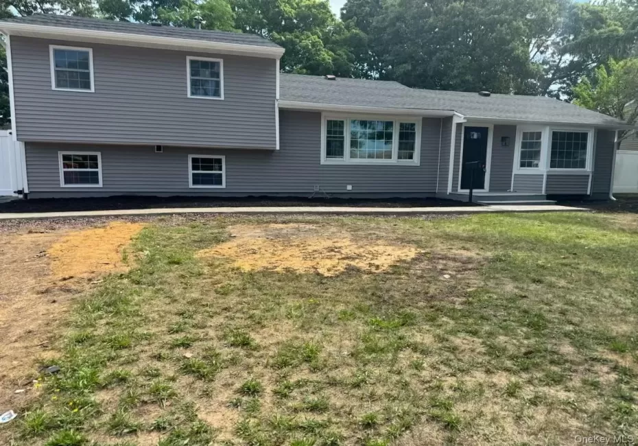 11 Berry Lane, Brookhaven, NY, 4 Bedrooms Bedrooms, 13 Rooms Rooms,4 BathroomsBathrooms,Residential,For Rent,Berry,0,1021577 11 Berry Lane, Brookhaven, NY, 4 Bedrooms Bedrooms, 13 Rooms Rooms,4 BathroomsBathrooms,Residential,For Rent,Berry,0,1021577