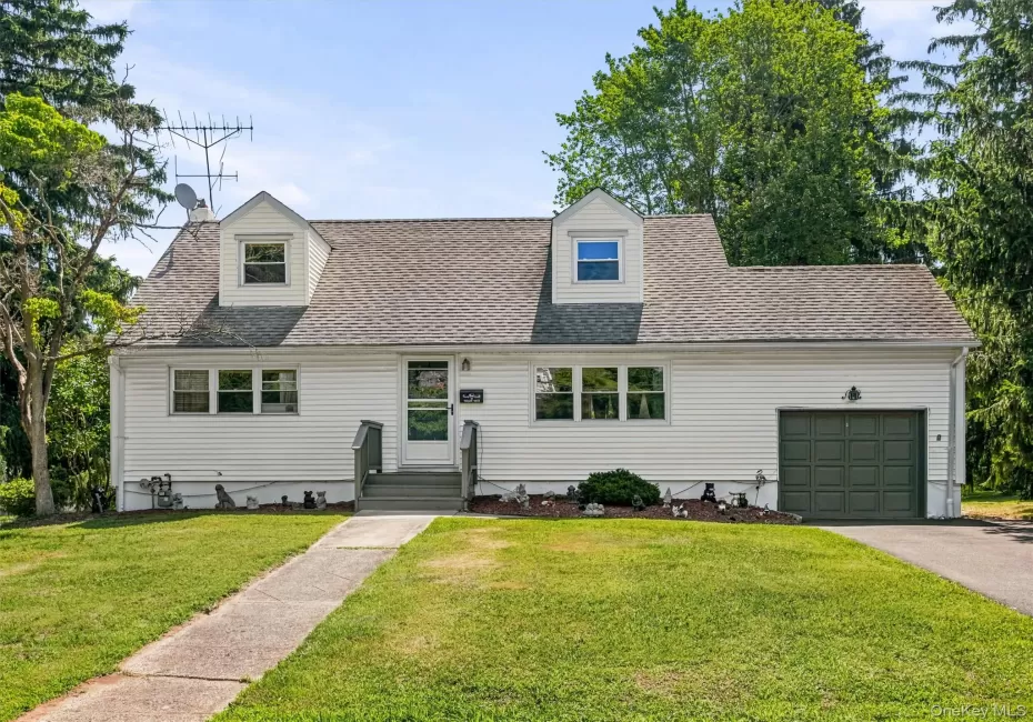 11 Hollow Drive, Clarkstown, NY, 4 Bedrooms Bedrooms, 9 Rooms Rooms,2 BathroomsBathrooms,Residential,For Rent,Hollow,0,1019226 11 Hollow Drive, Clarkstown, NY, 4 Bedrooms Bedrooms, 9 Rooms Rooms,2 BathroomsBathrooms,Residential,For Rent,Hollow,0,1019226