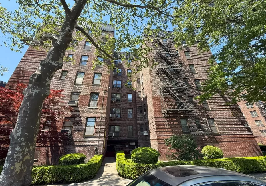 2232 Brigham Street, New York, NY, 2 Bedrooms Bedrooms, 5 Rooms Rooms,1 BathroomBathrooms,Residential,For Rent,Brigham,0,1023184 2232 Brigham Street, New York, NY, 2 Bedrooms Bedrooms, 5 Rooms Rooms,1 BathroomBathrooms,Residential,For Rent,Brigham,0,1023184