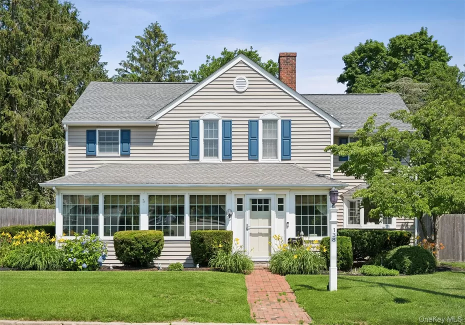 138 Hallock Street, Riverhead, NY, 4 Bedrooms Bedrooms, 9 Rooms Rooms,3 BathroomsBathrooms,Residential,For Rent,Hallock,0,1020411 138 Hallock Street, Riverhead, NY, 4 Bedrooms Bedrooms, 9 Rooms Rooms,3 BathroomsBathrooms,Residential,For Rent,Hallock,0,1020411