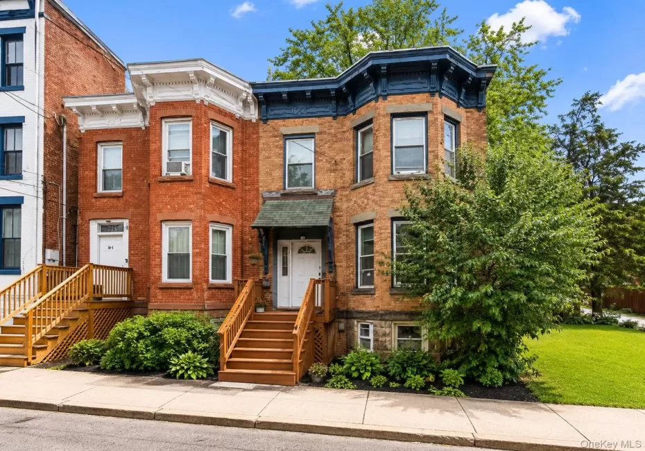 216 Dubois Street, Newburgh (city), NY, 3 Bedrooms Bedrooms, 5 Rooms Rooms,1 BathroomBathrooms,Residential,For Rent,Dubois,0,1023224 216 Dubois Street, Newburgh (city), NY, 3 Bedrooms Bedrooms, 5 Rooms Rooms,1 BathroomBathrooms,Residential,For Rent,Dubois,0,1023224