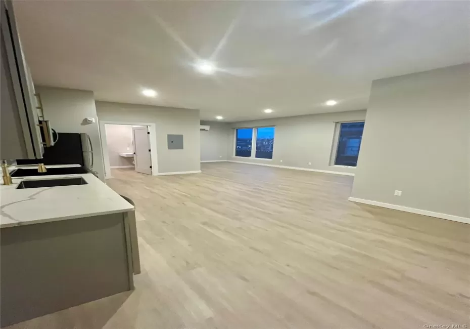 289 Main, Poughkeepsie, NY, 2 Bedrooms Bedrooms, 3 Rooms Rooms,1 BathroomBathrooms,Residential Lease,For Rent,Main,0,1023219 289 Main, Poughkeepsie, NY, 2 Bedrooms Bedrooms, 3 Rooms Rooms,1 BathroomBathrooms,Residential Lease,For Rent,Main,0,1023219