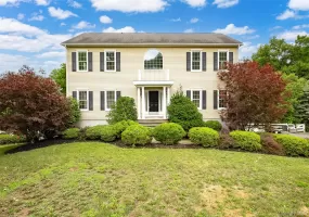 7 Fox Run, La Grange, NY, 3 Bedrooms Bedrooms, 9 Rooms Rooms,3 BathroomsBathrooms,Residential,For Rent,Fox Run,0,1022587 7 Fox Run, La Grange, NY, 3 Bedrooms Bedrooms, 9 Rooms Rooms,3 BathroomsBathrooms,Residential,For Rent,Fox Run,0,1022587