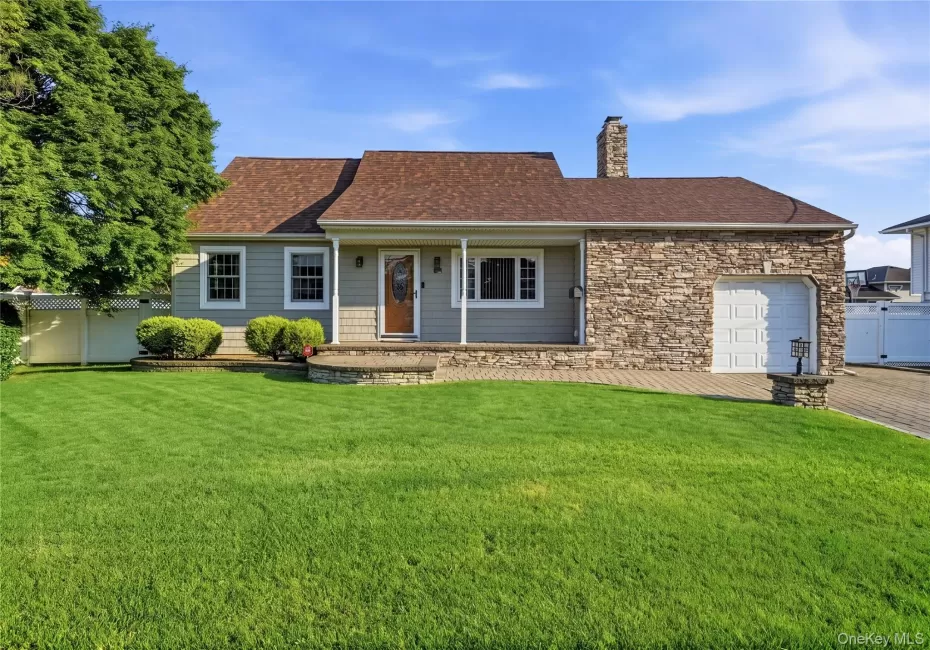 364 Boundary Avenue, Oyster Bay, NY, 4 Bedrooms Bedrooms, 7 Rooms Rooms,2 BathroomsBathrooms,Residential,For Rent,Boundary,0,1020957 364 Boundary Avenue, Oyster Bay, NY, 4 Bedrooms Bedrooms, 7 Rooms Rooms,2 BathroomsBathrooms,Residential,For Rent,Boundary,0,1020957