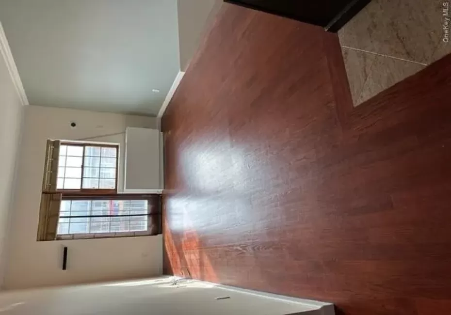 2580 38th Street, New York, NY, 1 Bedroom Bedrooms, 3 Rooms Rooms,1 BathroomBathrooms,Residential,For Rent,38th,0,1023464 2580 38th Street, New York, NY, 1 Bedroom Bedrooms, 3 Rooms Rooms,1 BathroomBathrooms,Residential,For Rent,38th,0,1023464