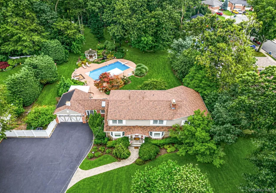 863 Richmond Road, Hempstead, NY, 5 Bedrooms Bedrooms, 13 Rooms Rooms,3 BathroomsBathrooms,Residential,For Rent,Richmond,0,1022139 863 Richmond Road, Hempstead, NY, 5 Bedrooms Bedrooms, 13 Rooms Rooms,3 BathroomsBathrooms,Residential,For Rent,Richmond,0,1022139