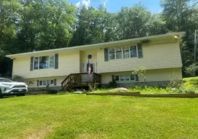 60 Highland Lake Road, Highland, NY, 3 Bedrooms Bedrooms, 6 Rooms Rooms,2 BathroomsBathrooms,Residential,For Rent,Highland Lake,0,1023594 60 Highland Lake Road, Highland, NY, 3 Bedrooms Bedrooms, 6 Rooms Rooms,2 BathroomsBathrooms,Residential,For Rent,Highland Lake,0,1023594