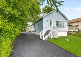 68 Ridgewood Avenue, Middletown, NY, 2 Bedrooms Bedrooms, 5 Rooms Rooms,1 BathroomBathrooms,Residential,For Rent,Ridgewood,0,1019263 68 Ridgewood Avenue, Middletown, NY, 2 Bedrooms Bedrooms, 5 Rooms Rooms,1 BathroomBathrooms,Residential,For Rent,Ridgewood,0,1019263