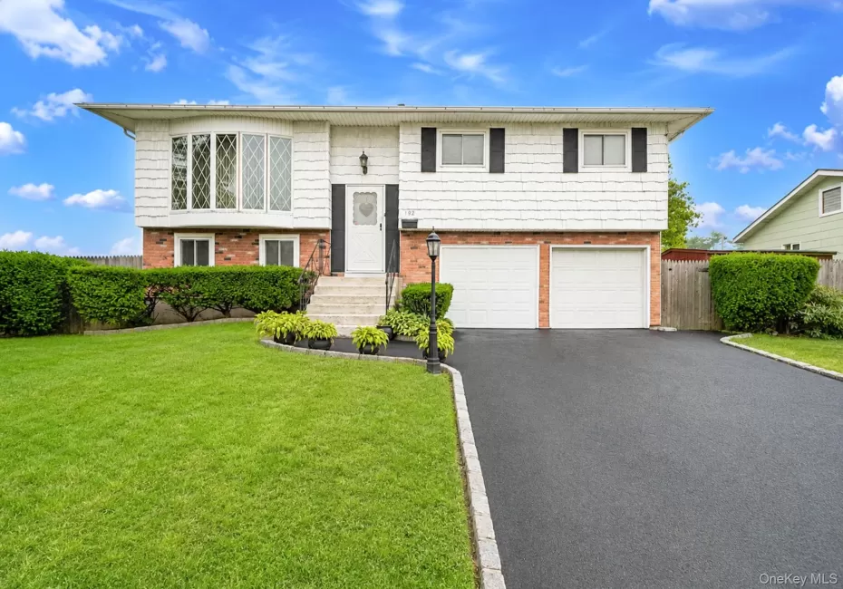 192 Hancock Street, Islip, NY, 4 Bedrooms Bedrooms, 9 Rooms Rooms,2 BathroomsBathrooms,Residential,For Rent,Hancock,0,1023626 192 Hancock Street, Islip, NY, 4 Bedrooms Bedrooms, 9 Rooms Rooms,2 BathroomsBathrooms,Residential,For Rent,Hancock,0,1023626