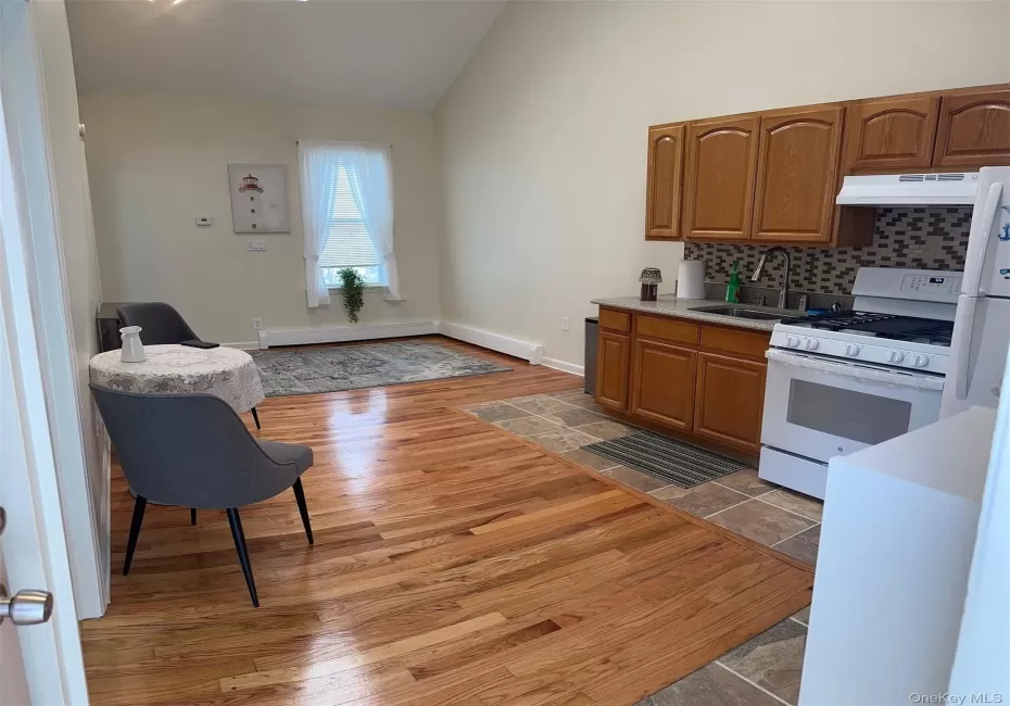 169A Beach 91st Street, New York, NY, 2 Bedrooms Bedrooms, 4 Rooms Rooms,1 BathroomBathrooms,Residential Lease,For Rent,Beach 91st,0,1023025 169A Beach 91st Street, New York, NY, 2 Bedrooms Bedrooms, 4 Rooms Rooms,1 BathroomBathrooms,Residential Lease,For Rent,Beach 91st,0,1023025