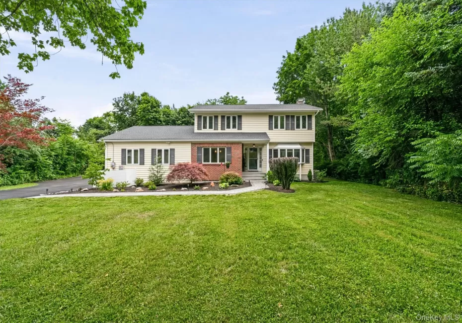 10 Concord Road, Fishkill, NY, 4 Bedrooms Bedrooms, 8 Rooms Rooms,2 BathroomsBathrooms,Residential,For Rent,Concord,0,1019273 10 Concord Road, Fishkill, NY, 4 Bedrooms Bedrooms, 8 Rooms Rooms,2 BathroomsBathrooms,Residential,For Rent,Concord,0,1019273