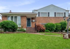2182 Baylis Avenue, Hempstead, NY, 3 Bedrooms Bedrooms, 10 Rooms Rooms,3 BathroomsBathrooms,Residential,For Rent,Baylis,0,1022826 2182 Baylis Avenue, Hempstead, NY, 3 Bedrooms Bedrooms, 10 Rooms Rooms,3 BathroomsBathrooms,Residential,For Rent,Baylis,0,1022826