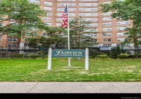 61-20 Grand Central Parkway, New York, NY, 1 Bedroom Bedrooms, 3 Rooms Rooms,1 BathroomBathrooms,Residential,For Rent,Grand Central,0,931843 61-20 Grand Central Parkway, New York, NY, 1 Bedroom Bedrooms, 3 Rooms Rooms,1 BathroomBathrooms,Residential,For Rent,Grand Central,0,931843