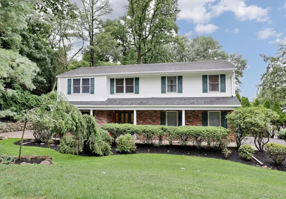 32 Newport Avenue, Orangetown, NY, 4 Bedrooms Bedrooms, 8 Rooms Rooms,2 BathroomsBathrooms,Residential,For Rent,Newport,0,1022343 32 Newport Avenue, Orangetown, NY, 4 Bedrooms Bedrooms, 8 Rooms Rooms,2 BathroomsBathrooms,Residential,For Rent,Newport,0,1022343