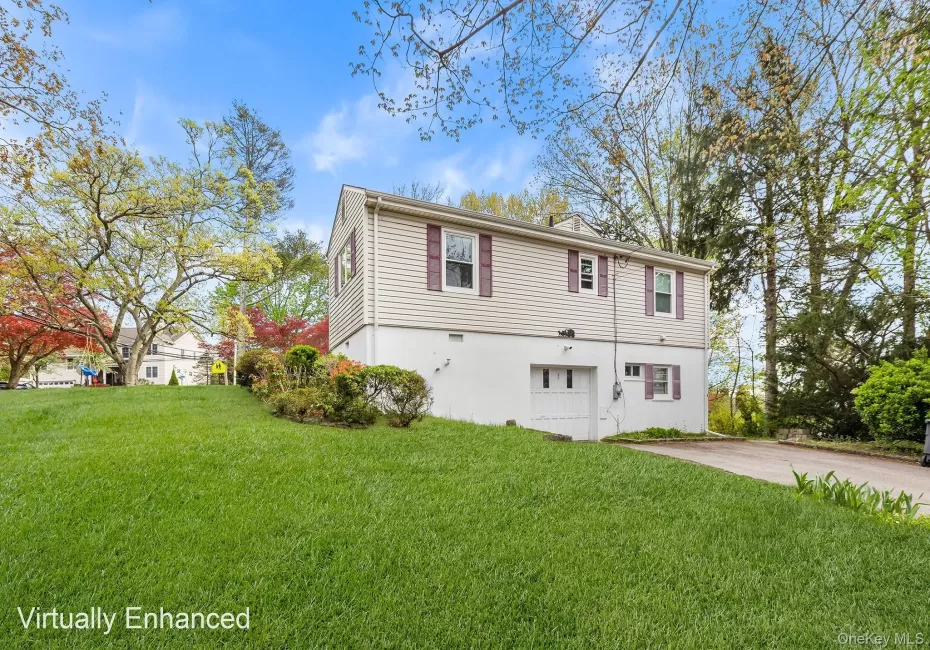 29 West Street, White Plains, NY, 2 Bedrooms Bedrooms, 6 Rooms Rooms,1 BathroomBathrooms,Residential,For Rent,West,0,1022728 29 West Street, White Plains, NY, 2 Bedrooms Bedrooms, 6 Rooms Rooms,1 BathroomBathrooms,Residential,For Rent,West,0,1022728