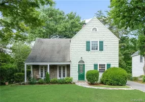224 Mamaroneck Road, Scarsdale, NY, 4 Bedrooms Bedrooms, 7 Rooms Rooms,2 BathroomsBathrooms,Residential Lease,For Rent,Mamaroneck,0,1013235 224 Mamaroneck Road, Scarsdale, NY, 4 Bedrooms Bedrooms, 7 Rooms Rooms,2 BathroomsBathrooms,Residential Lease,For Rent,Mamaroneck,0,1013235