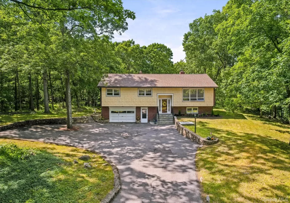 27 Jean Drive, Monroe, NY, 4 Bedrooms Bedrooms, 9 Rooms Rooms,2 BathroomsBathrooms,Residential,For Rent,Jean,0,1023187 27 Jean Drive, Monroe, NY, 4 Bedrooms Bedrooms, 9 Rooms Rooms,2 BathroomsBathrooms,Residential,For Rent,Jean,0,1023187