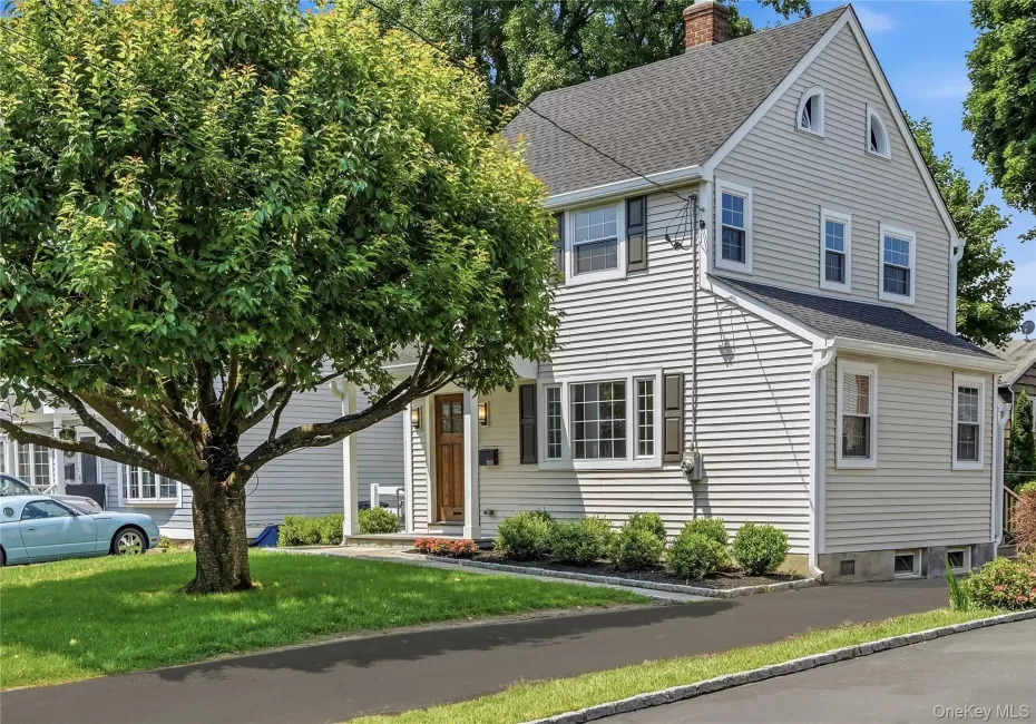 168 Longview Avenue, White Plains, NY, 3 Bedrooms Bedrooms, 9 Rooms Rooms,2 BathroomsBathrooms,Residential,For Rent,Longview,0,1023565 168 Longview Avenue, White Plains, NY, 3 Bedrooms Bedrooms, 9 Rooms Rooms,2 BathroomsBathrooms,Residential,For Rent,Longview,0,1023565