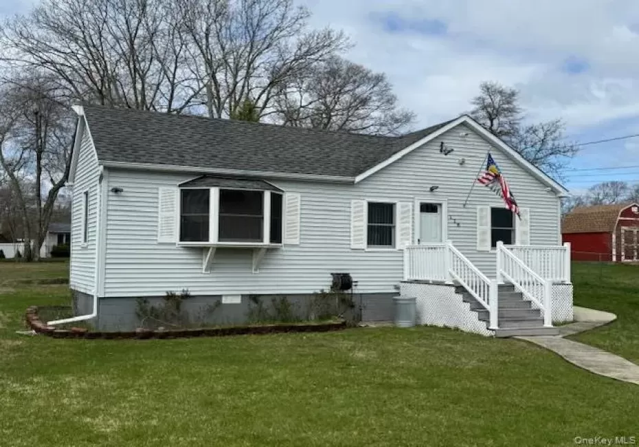128 Maywood Drive, Brookhaven, NY, 3 Bedrooms Bedrooms, 6 Rooms Rooms,1 BathroomBathrooms,Residential,For Rent,Maywood,0,1023898 128 Maywood Drive, Brookhaven, NY, 3 Bedrooms Bedrooms, 6 Rooms Rooms,1 BathroomBathrooms,Residential,For Rent,Maywood,0,1023898