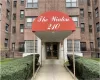 210 Martine Avenue, White Plains, NY, 2 Rooms Rooms,1 BathroomBathrooms,Residential Lease,For Rent,Martine,0,1022810 210 Martine Avenue, White Plains, NY, 2 Rooms Rooms,1 BathroomBathrooms,Residential Lease,For Rent,Martine,0,1022810