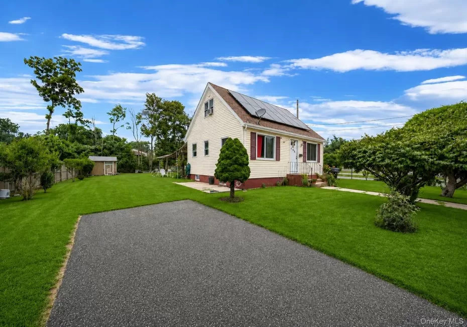 366 Albany Avenue, Babylon, NY, 4 Bedrooms Bedrooms, 6 Rooms Rooms,1 BathroomBathrooms,Residential,For Rent,Albany,0,1022206 366 Albany Avenue, Babylon, NY, 4 Bedrooms Bedrooms, 6 Rooms Rooms,1 BathroomBathrooms,Residential,For Rent,Albany,0,1022206