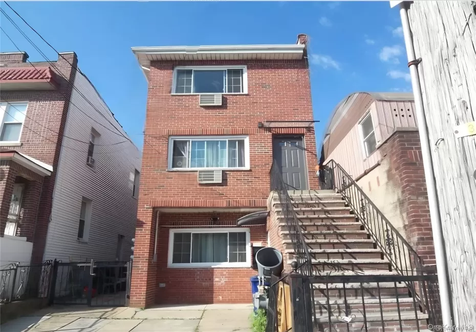 1008 228th Street, New York, NY, 3 Bedrooms Bedrooms, 5 Rooms Rooms,1 BathroomBathrooms,Residential Lease,For Rent,228th,0,1023726 1008 228th Street, New York, NY, 3 Bedrooms Bedrooms, 5 Rooms Rooms,1 BathroomBathrooms,Residential Lease,For Rent,228th,0,1023726