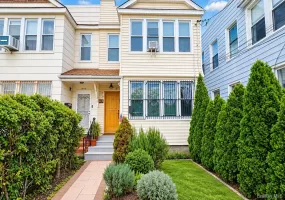 64-09 Woodside Avenue, New York, NY, 5 Bedrooms Bedrooms, 12 Rooms Rooms,4 BathroomsBathrooms,Residential,For Rent,Woodside,0,1024224 64-09 Woodside Avenue, New York, NY, 5 Bedrooms Bedrooms, 12 Rooms Rooms,4 BathroomsBathrooms,Residential,For Rent,Woodside,0,1024224